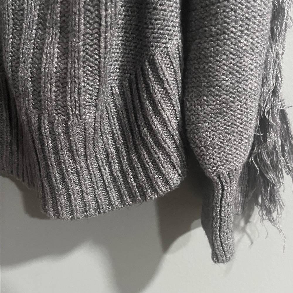 Maurices Gray Cable Knit Sweater Large - Picture 6 of 7